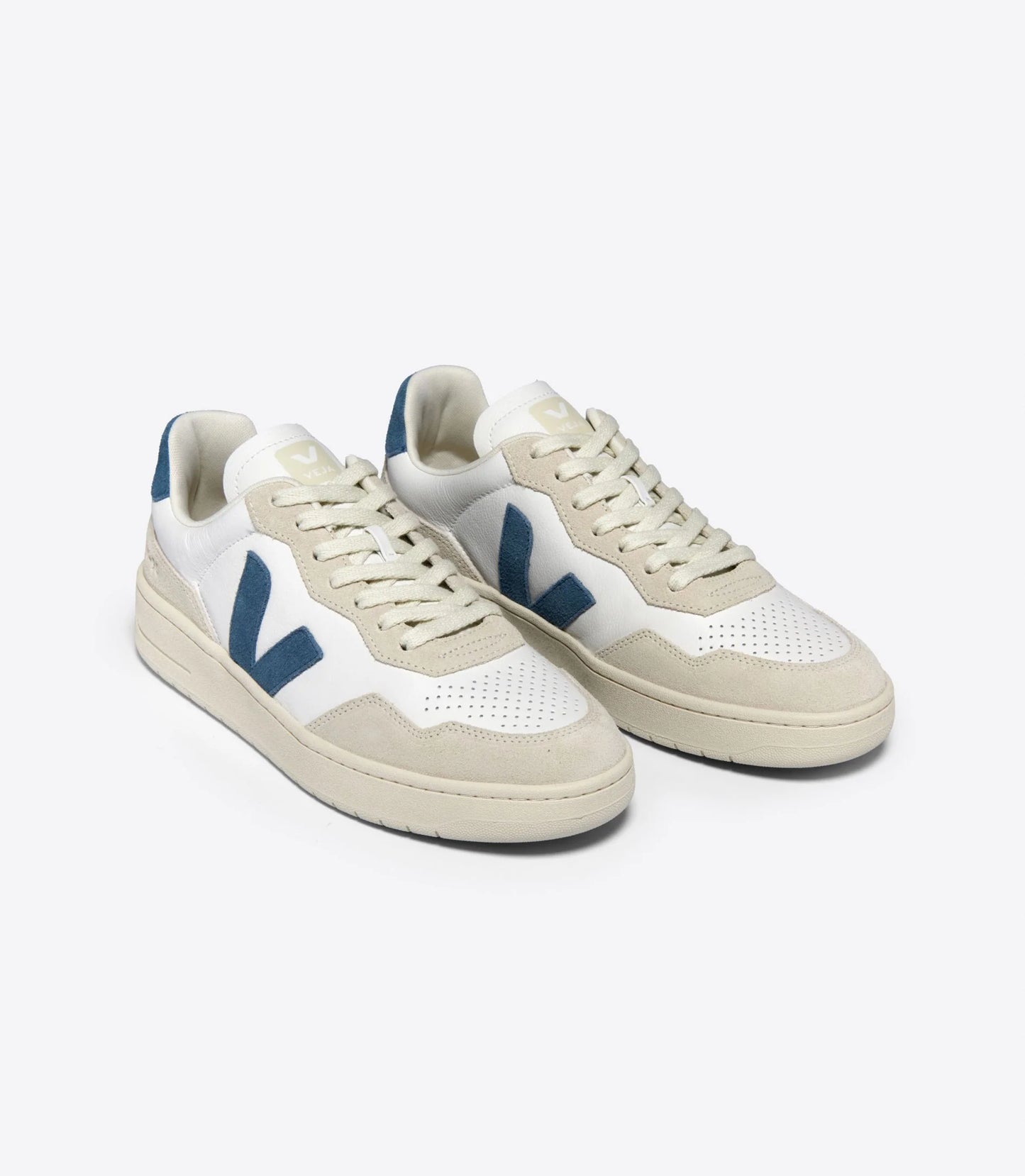 Veja VD2003845A370 Extra White
