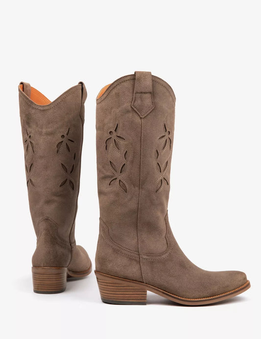 Penelope Chilvers Jasmine Embroidered Boot Sesame