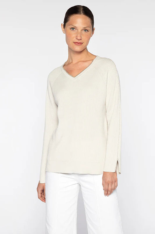 Kinross Lurex Tipped Vee Ecru