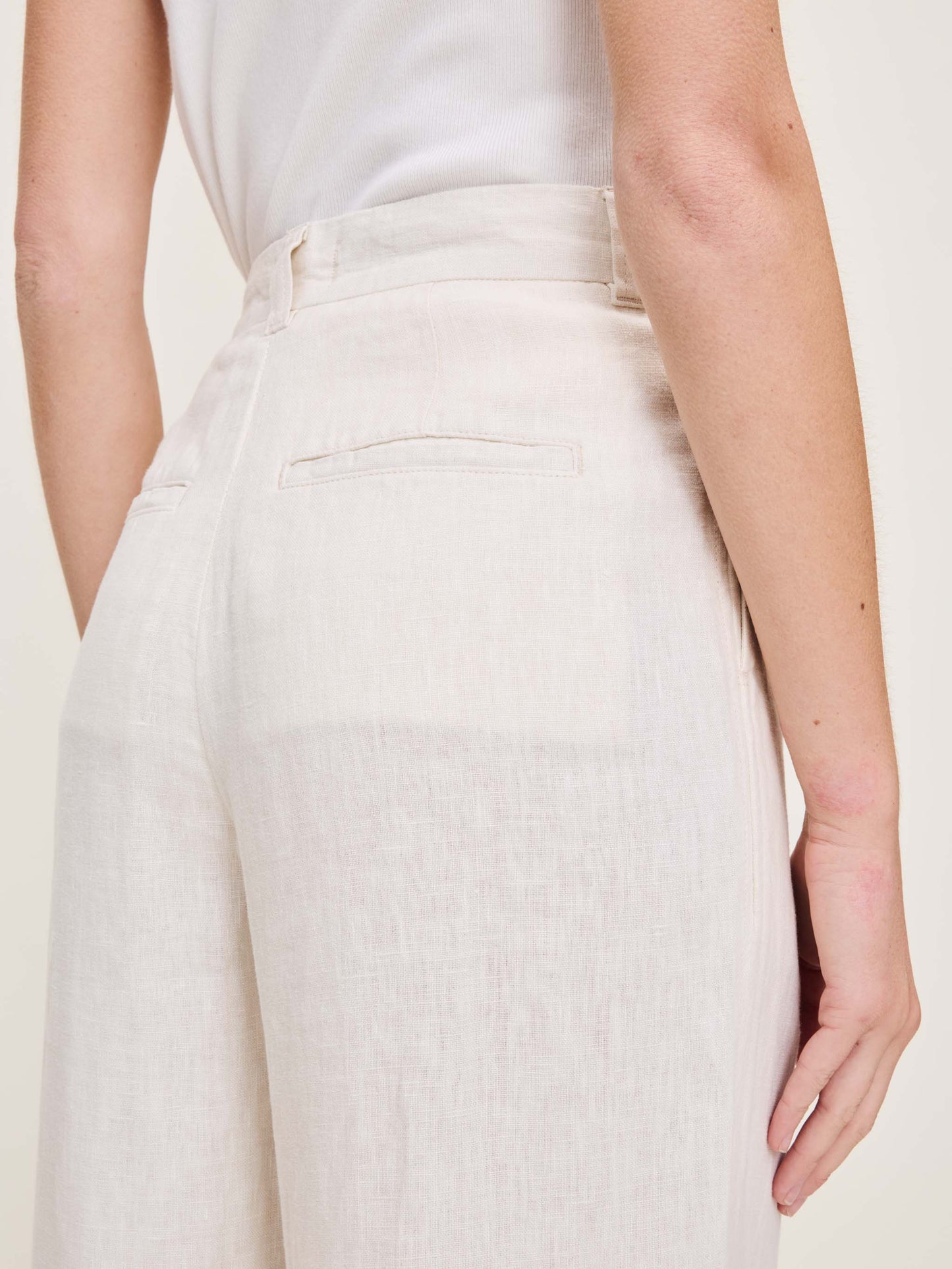 DL1961 Hepburn wide leg 13914 Flax Linen