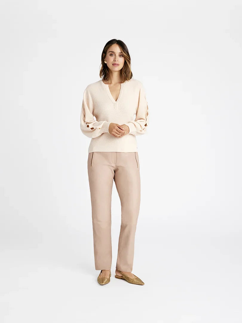 Gustav 56420  Shanne Sand