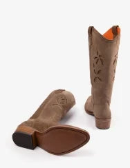 Penelope Chilvers Jasmine Embroidered Boot Sesame