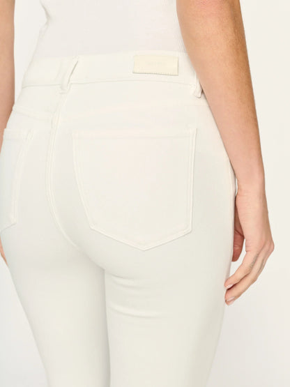 DL1961 Mara straight 13579 White