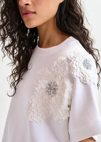 Essentiel Antwerp Hinoui White